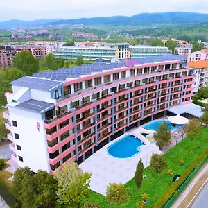 4* Szálloda Flamingo Sunny